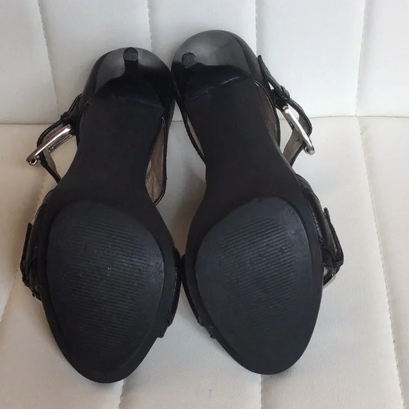 EUC Michael Kors Women's Black 8.5 Heels Sandals - Picture 9 of 15
